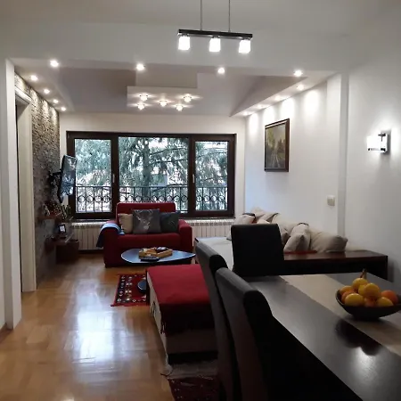 Apartment De La Falaise-aпартмaн де лa фалез Zlatibor
